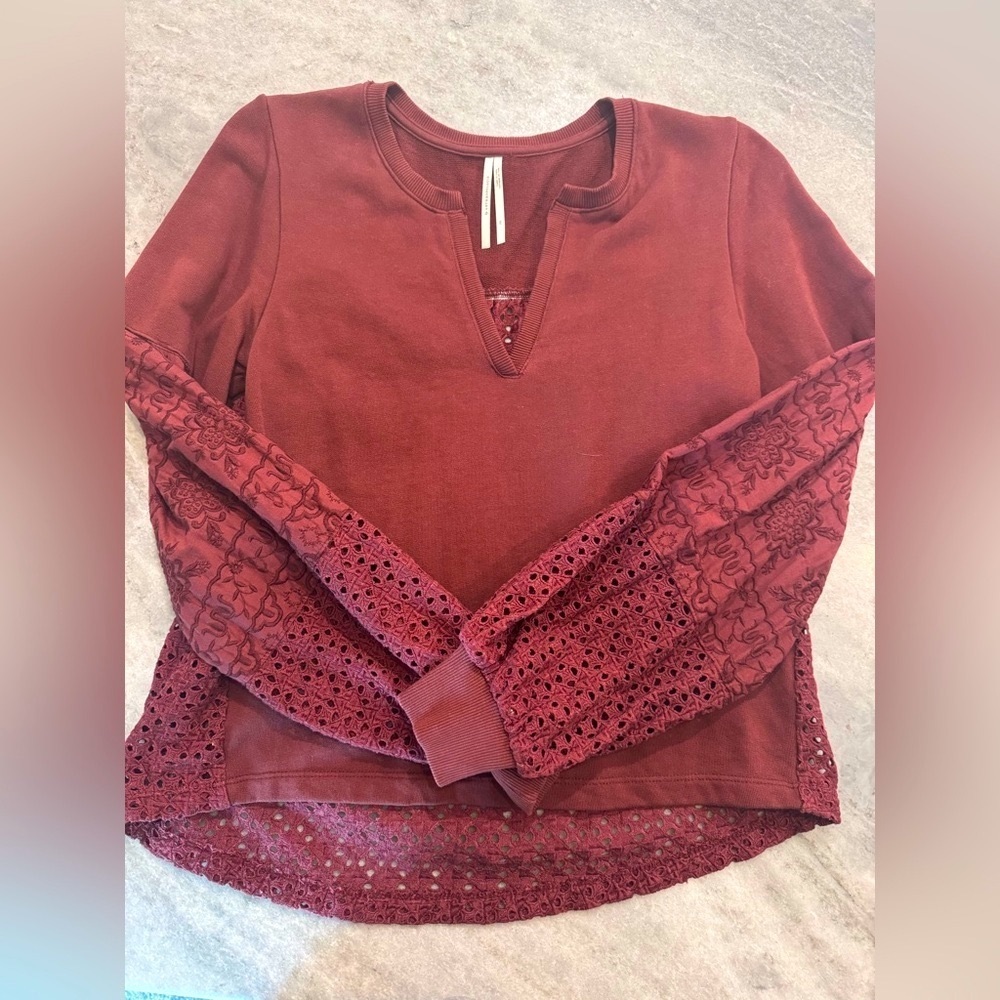 Anthropologie sweatshirt size Xs